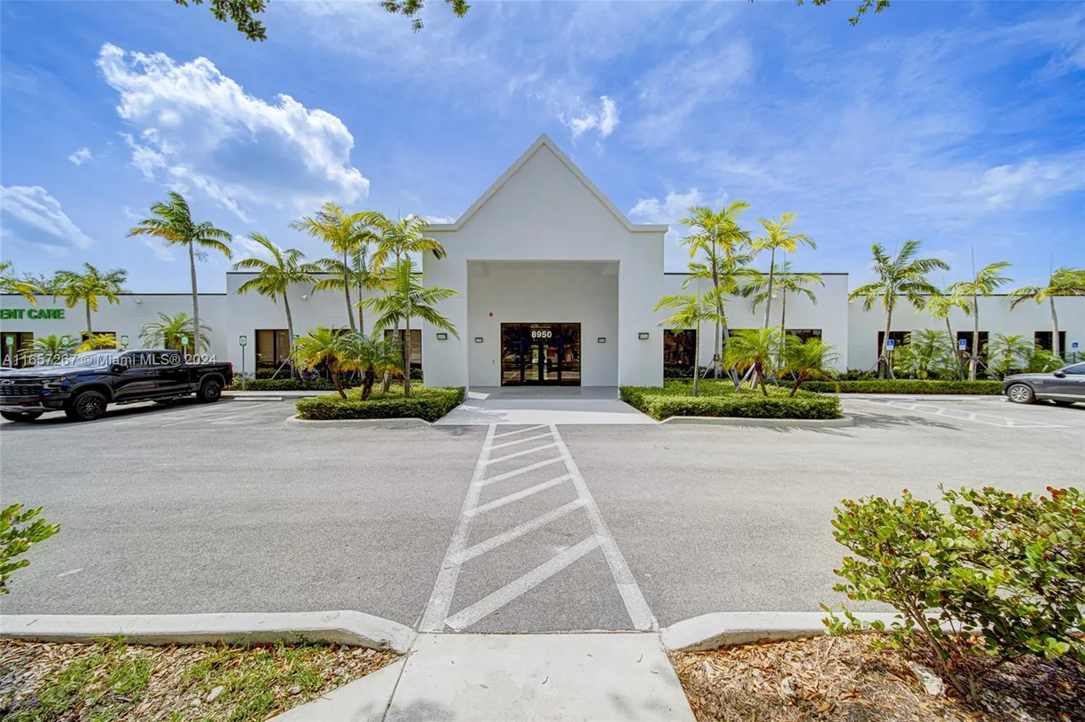 South Florida Real Estate | View 8950 SW 152nd St Suite O