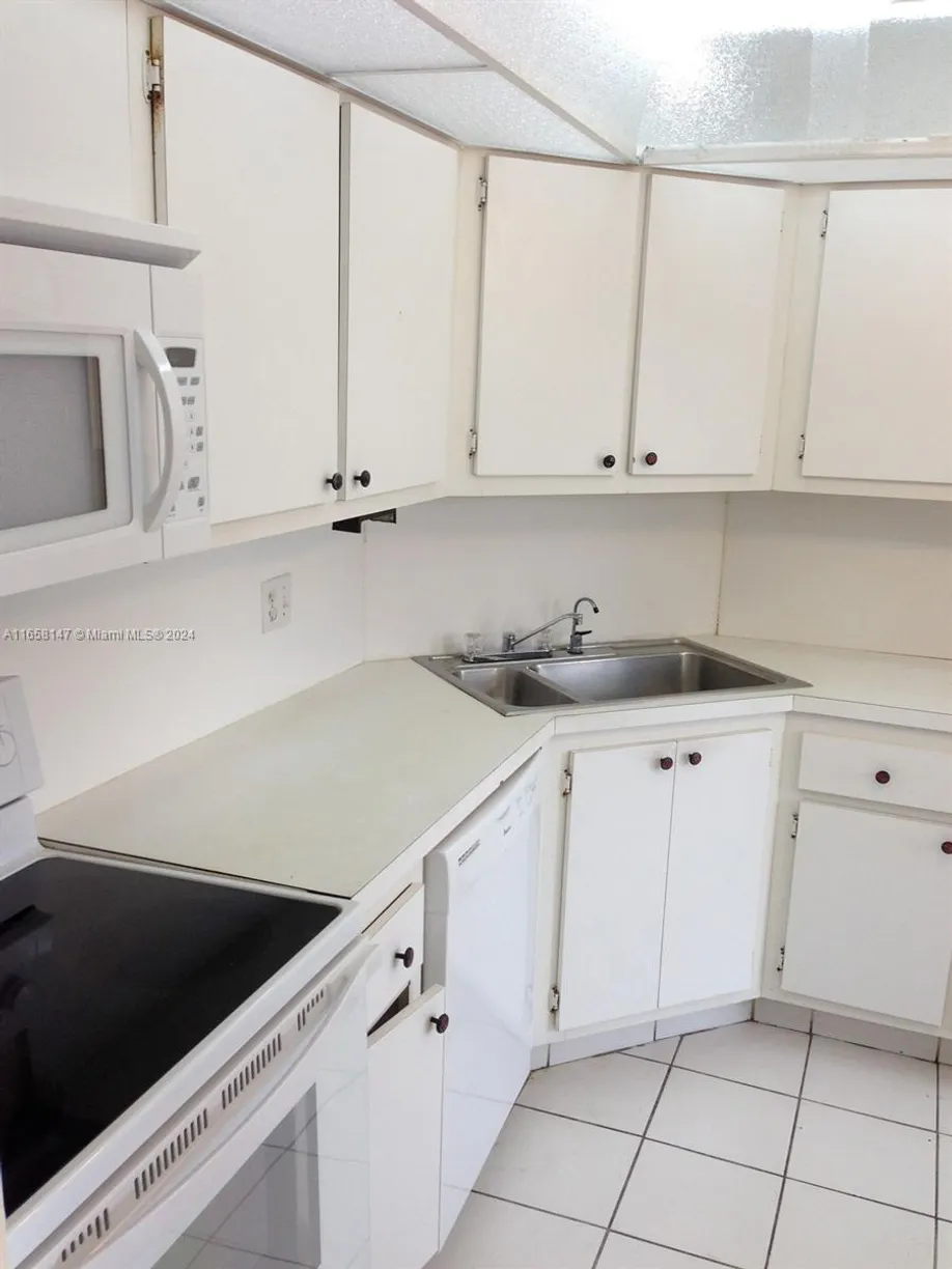 South Florida Real Estate | View 6201 N Falls Cir Dr, 311 | 2 Beds, 2 Baths