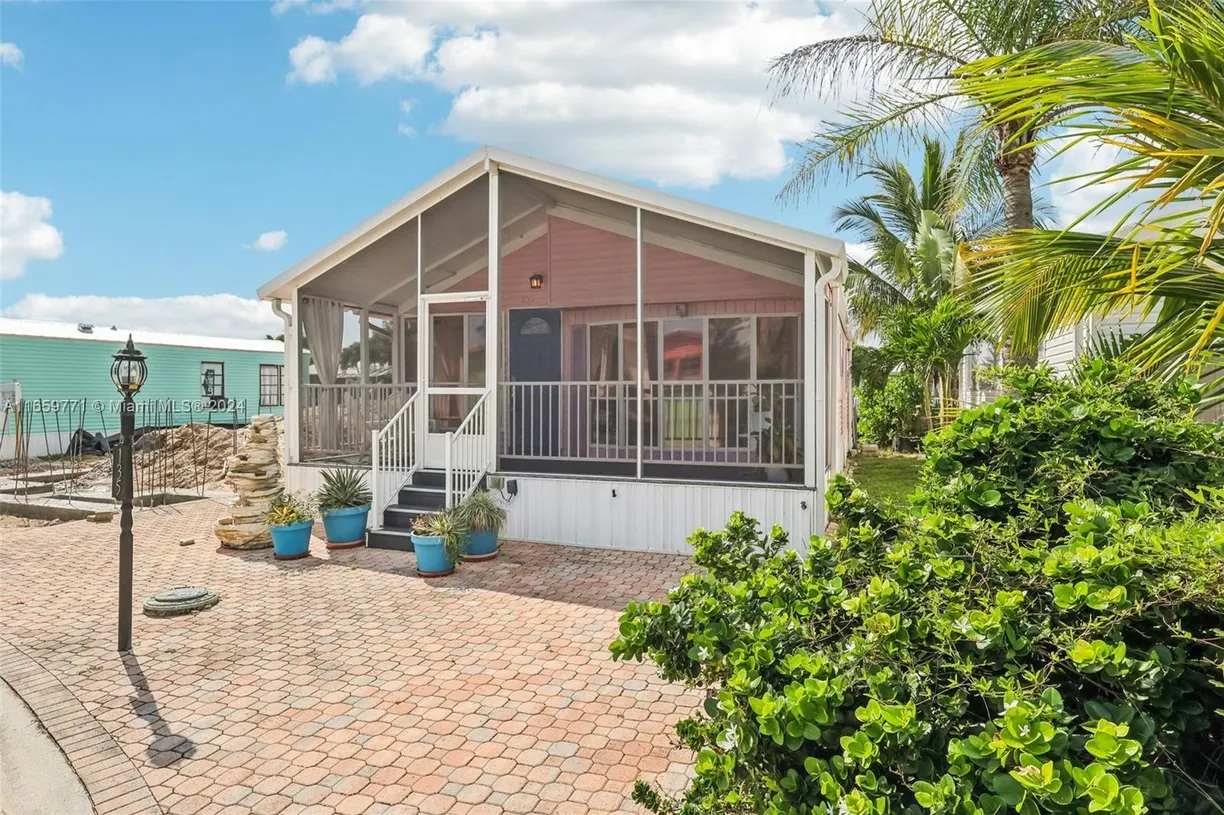 South Florida Real Estate | View 10851 S Ocean Dr, 135 | Listing