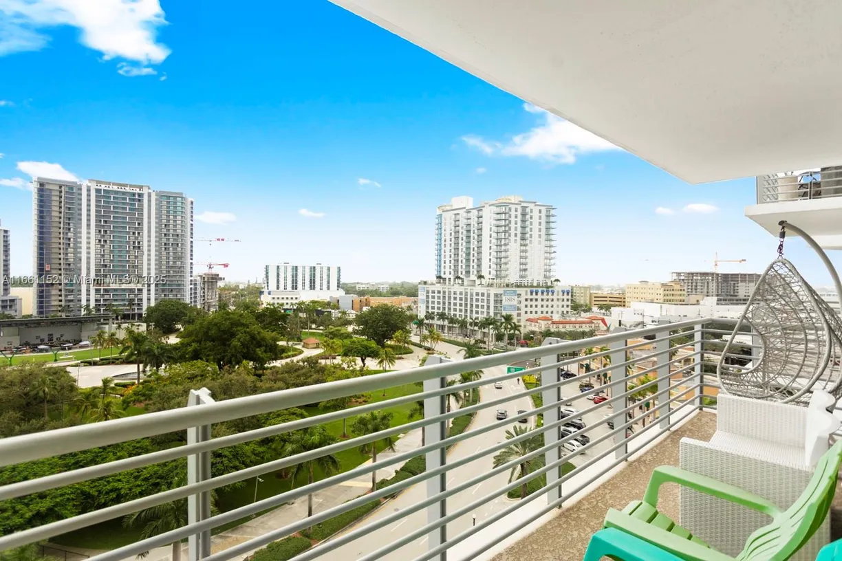South Florida Real Estate | View 1830 Radius Dr, 1024 | 1 Bed, 1 Bath