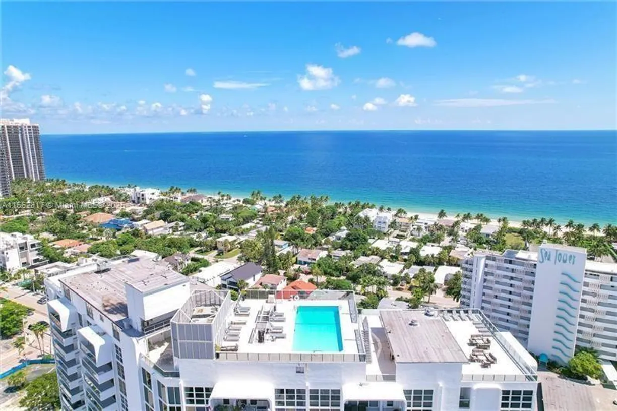 South Florida Real Estate | View 2841 N Ocean Blvd, 1807 | 2 Beds, 2 Baths