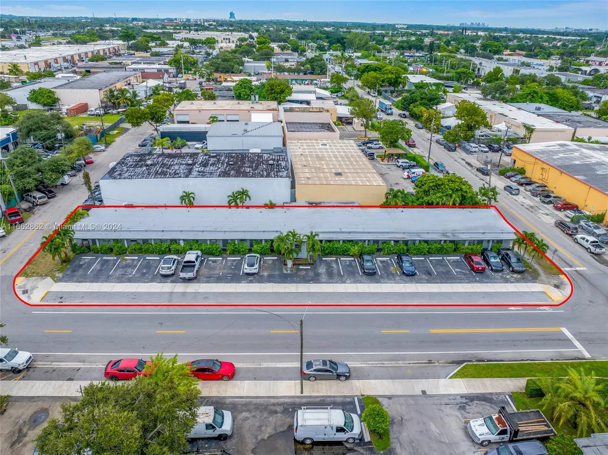 South Florida Real Estate | View 5807 SW 25th St | Listing