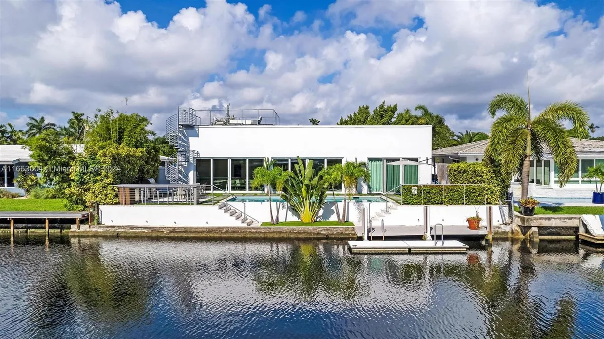 South Florida Real Estate | View 2112 NE 17th Ave | Listing