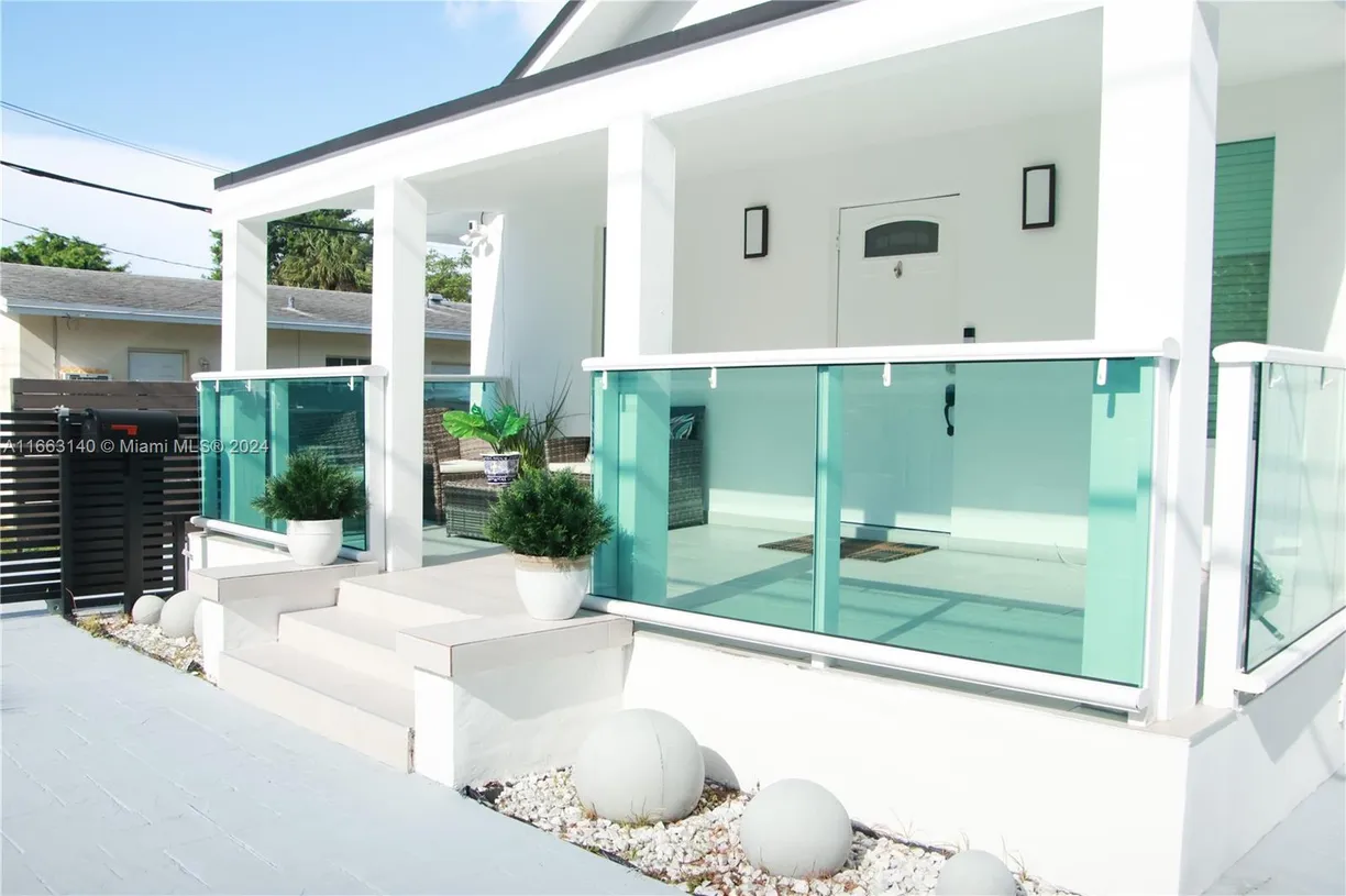 South Florida Real Estate | View 920 SW 4th Ave | 2 Beds, 1 Bath