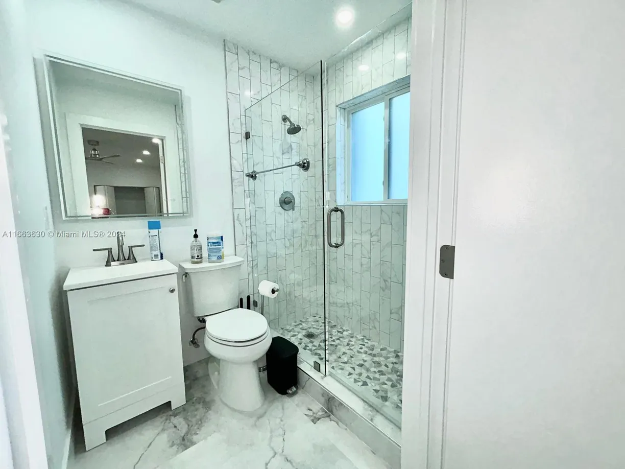 South Florida Real Estate | View 4521 SW 55th Ave | Listing