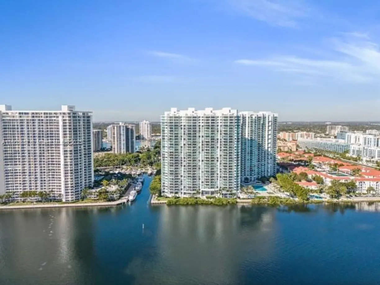 South Florida Real Estate | View 3201 NE 183rd St, GS3107 | Listing