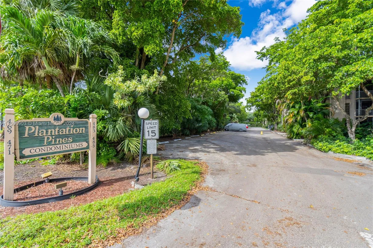 South Florida Real Estate | View 469 N Pine Island Rd, B202 | Listing
