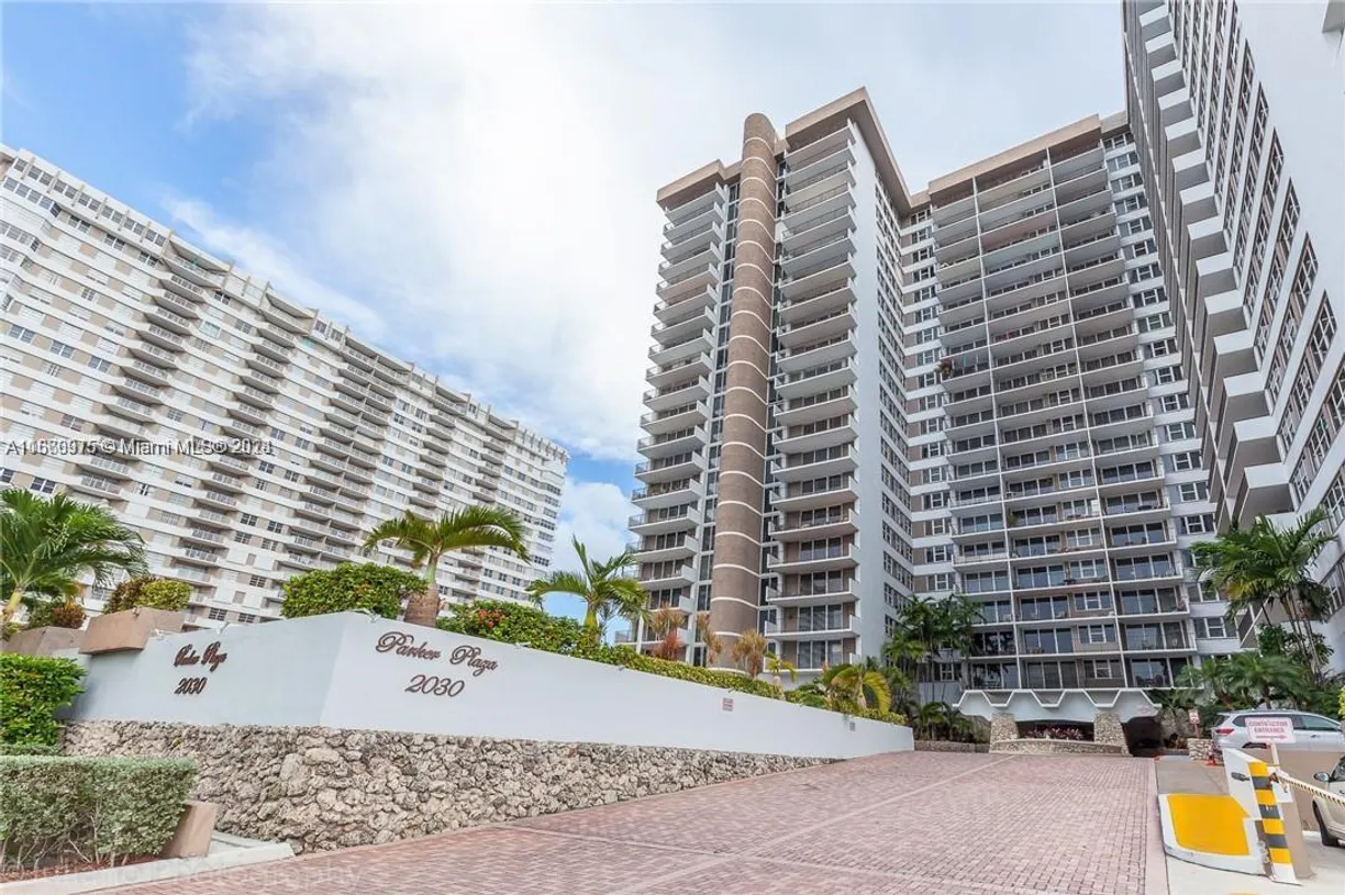 South Florida Real Estate | View 2030 S Ocean Dr, 2223 | 2 Beds, 2 Baths