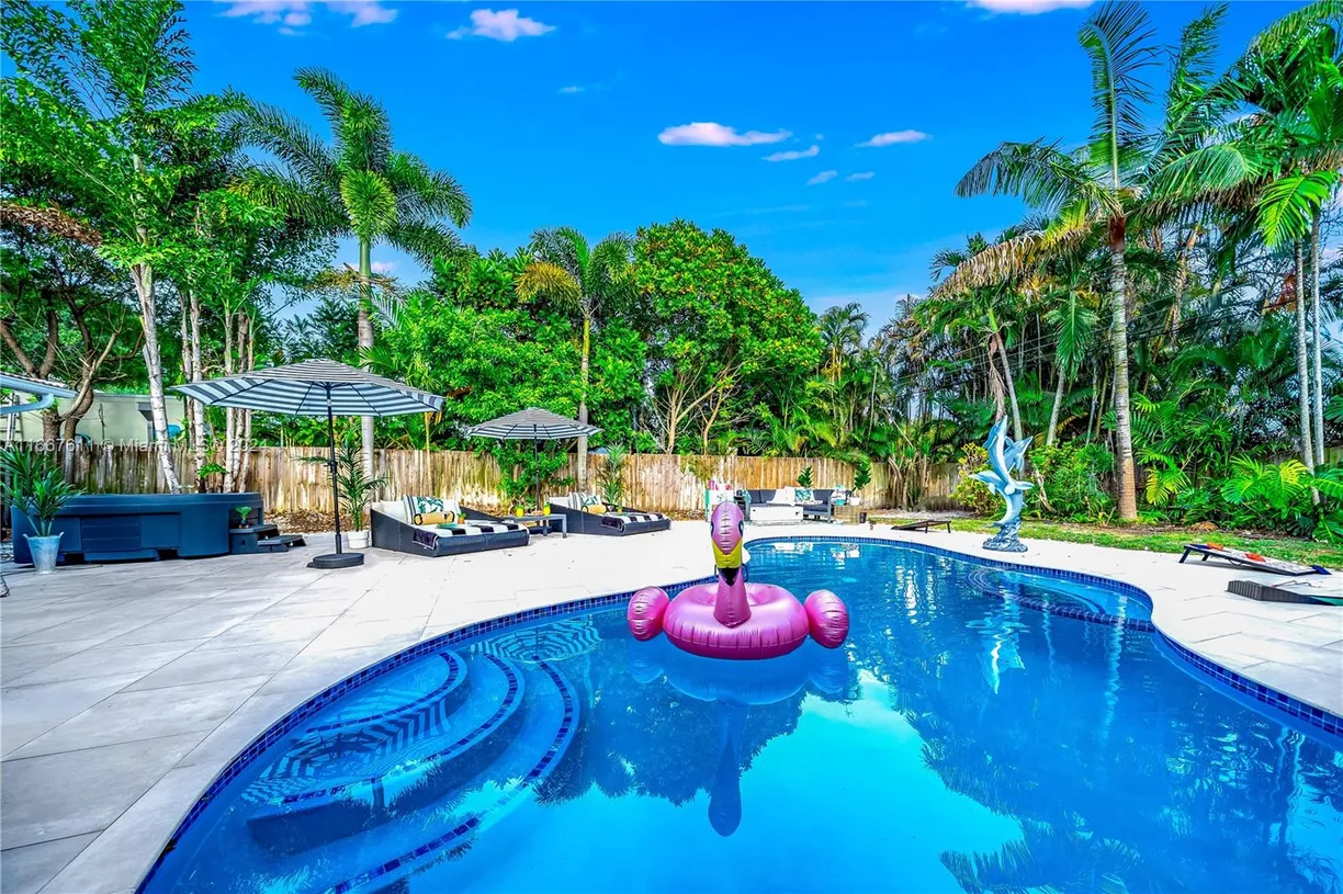 South Florida Real Estate | View 1574 NE 38th St | Listing