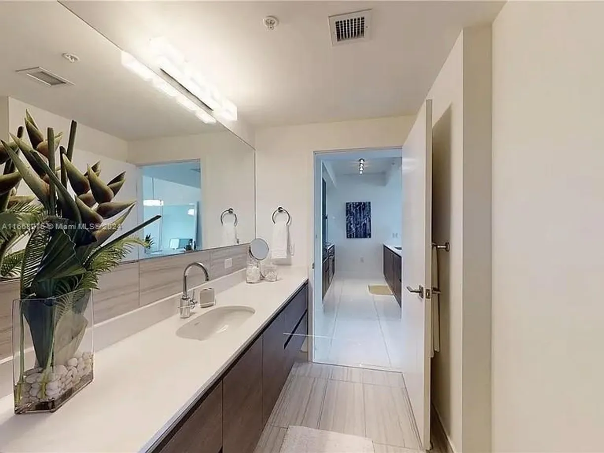 South Florida Real Estate | View 301 Altara Ave, 527 | Listing