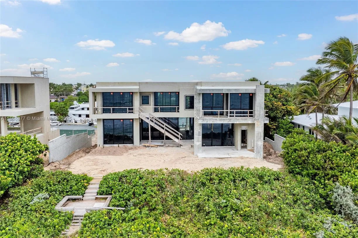 South Florida Real Estate | View 961 Hillsboro Mile | Listing