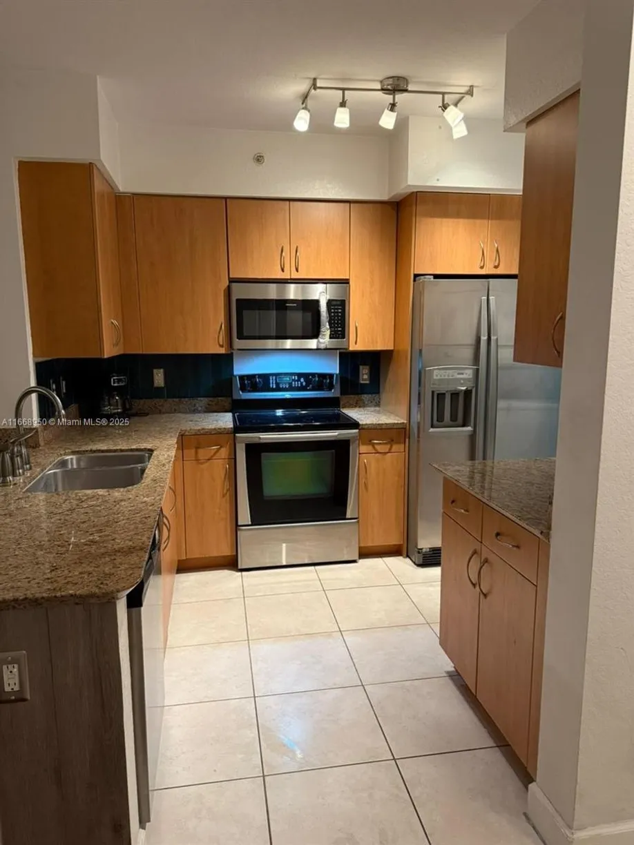 South Florida Real Estate | View 1830 Radius Dr, 410 | Listing