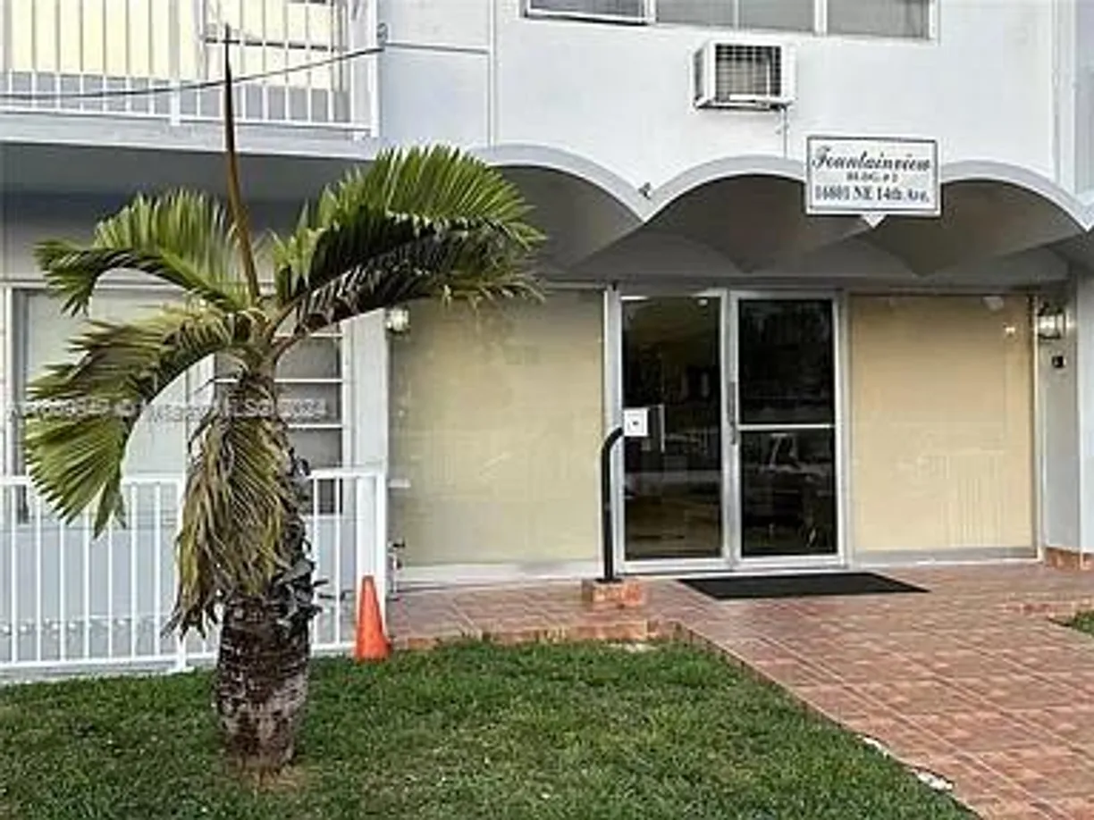 South Florida Real Estate | View 16801 NE 14th Ave, 202 | Listing