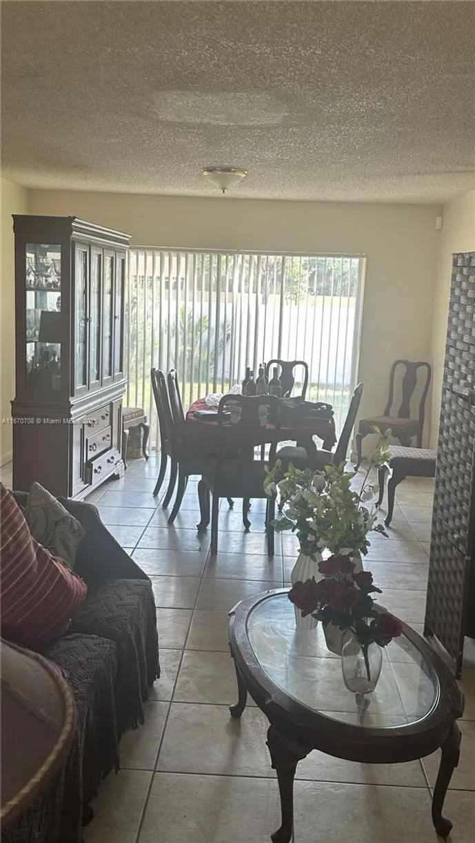 South Florida Real Estate | View  | Listing