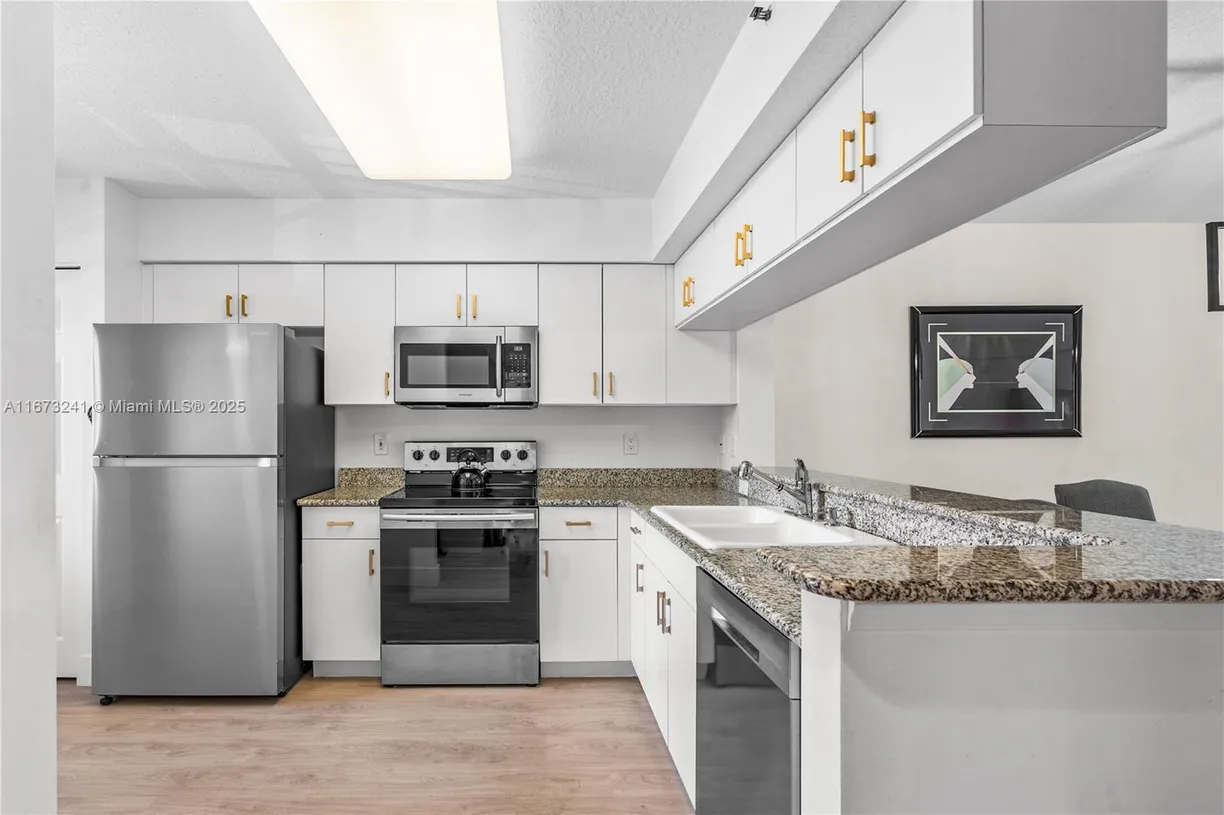 South Florida Real Estate | View 5842 Crystal Shores Dr, 208 | Listing