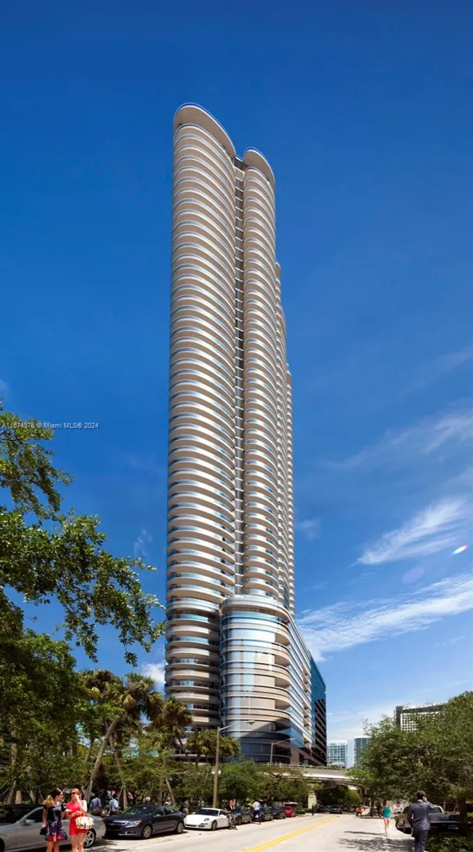 South Florida Real Estate | View 1000 Brickell Plaza, 3415 | 2 Beds, 2 Baths