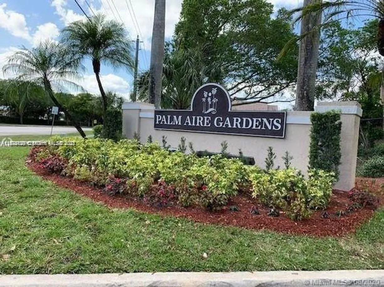 South Florida Real Estate | View 4341 McNab Rd, 17 | Listing