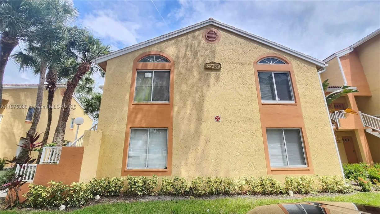 South Florida Real Estate | View 1029 Coral Club Dr, 1029 | 2 Beds, 2 Baths