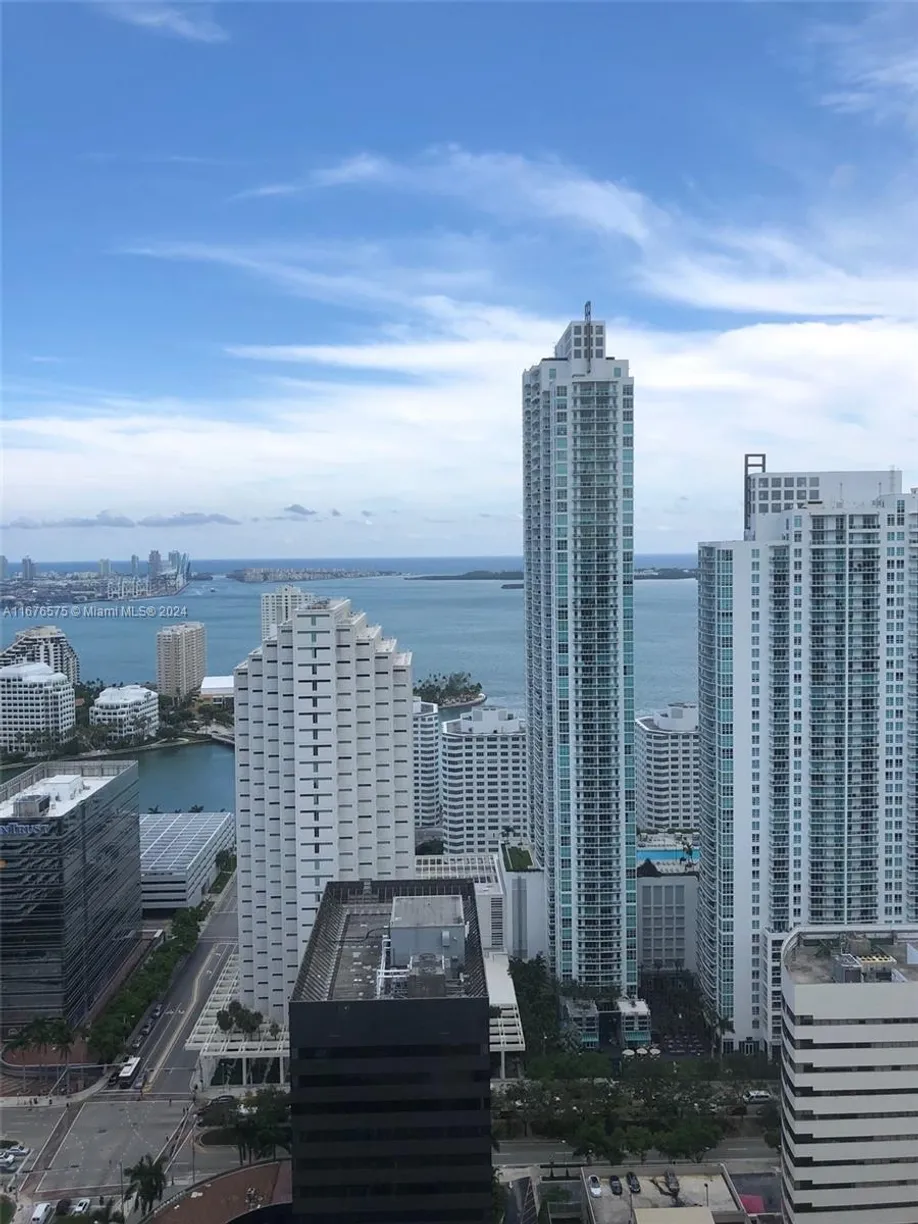 South Florida Real Estate | View 801 S Miami Ave, 3903 | 1 Bed, 2 Baths