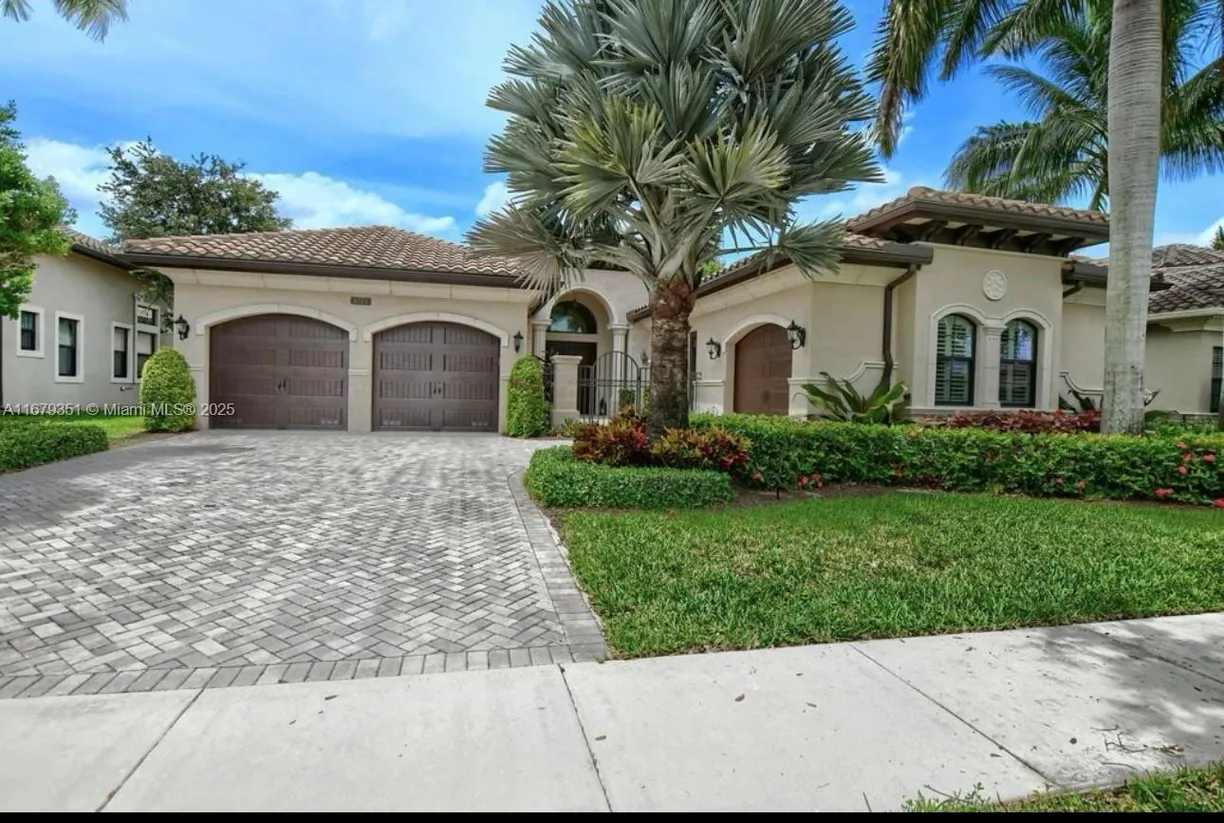 South Florida Real Estate | View 8775 Sydney Harbor Cir | 3 Beds, 3 Baths
