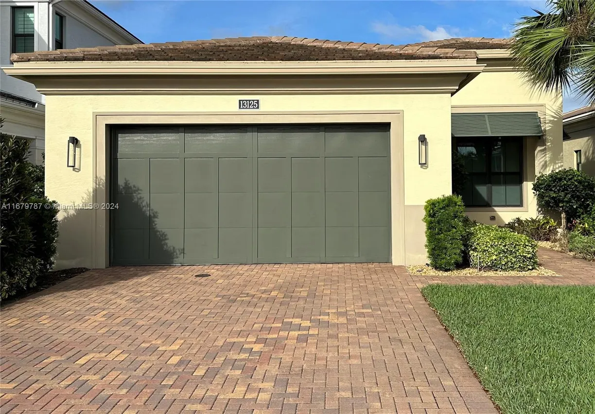 South Florida Real Estate | View 13125 Faberge Pl | 4 Beds, 3 Baths