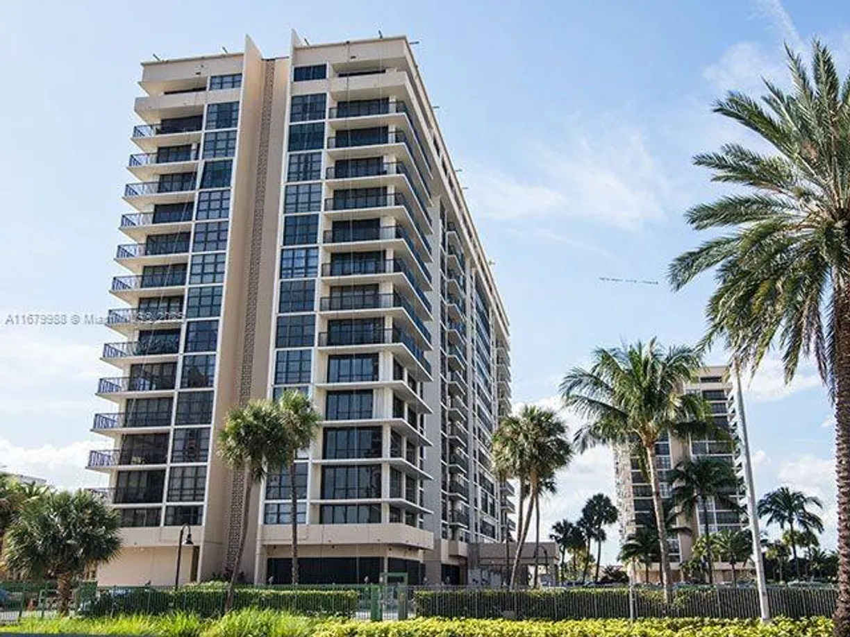 South Florida Real Estate | View 2049 S Ocean Dr, PH1 | 2 Beds, 2 Baths