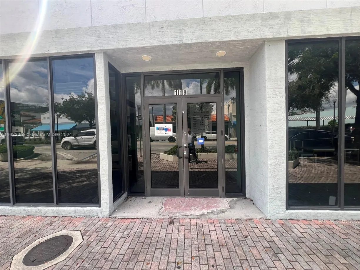 South Florida Real Estate | View 112 N Krome Ave | Listing