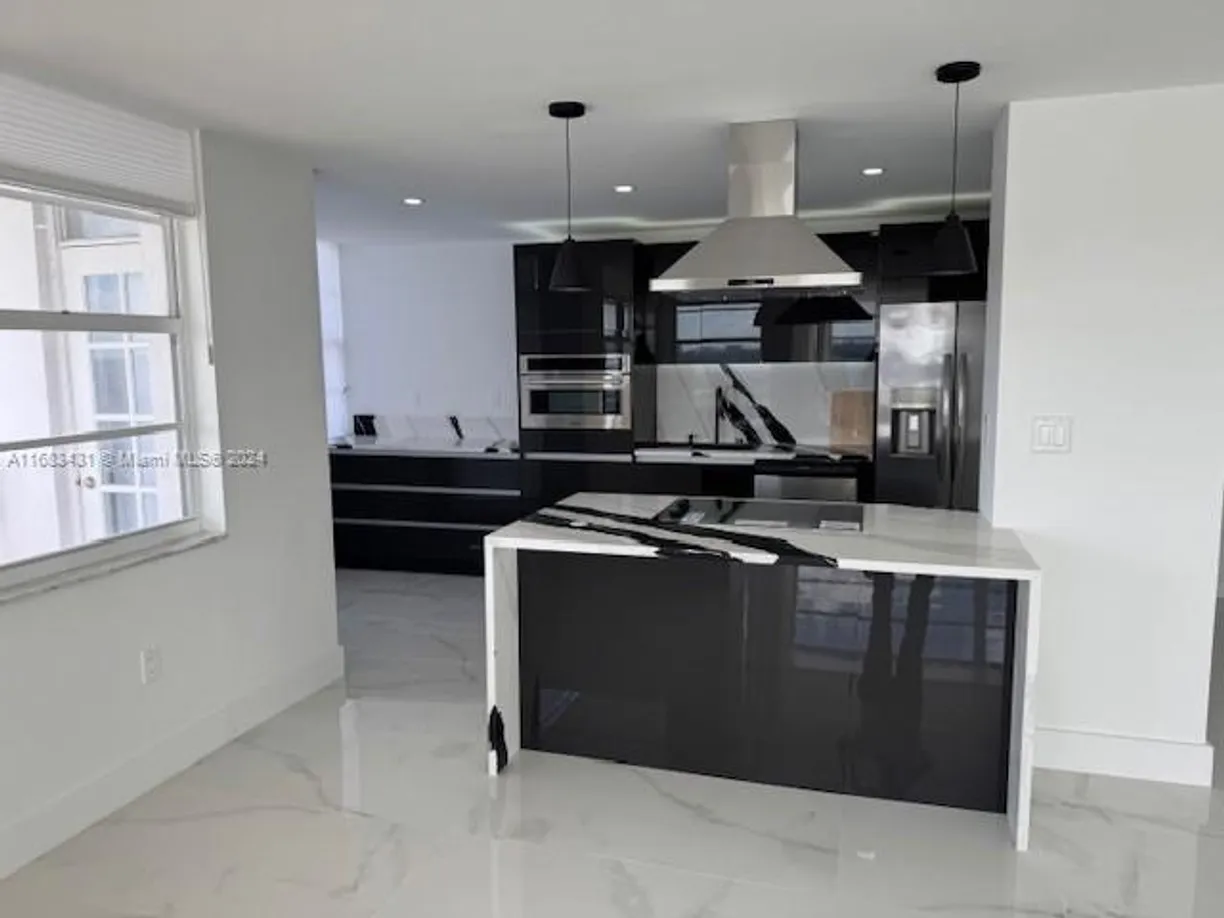 South Florida Real Estate | View 18011 Biscayne Blvd, 1605 | Listing
