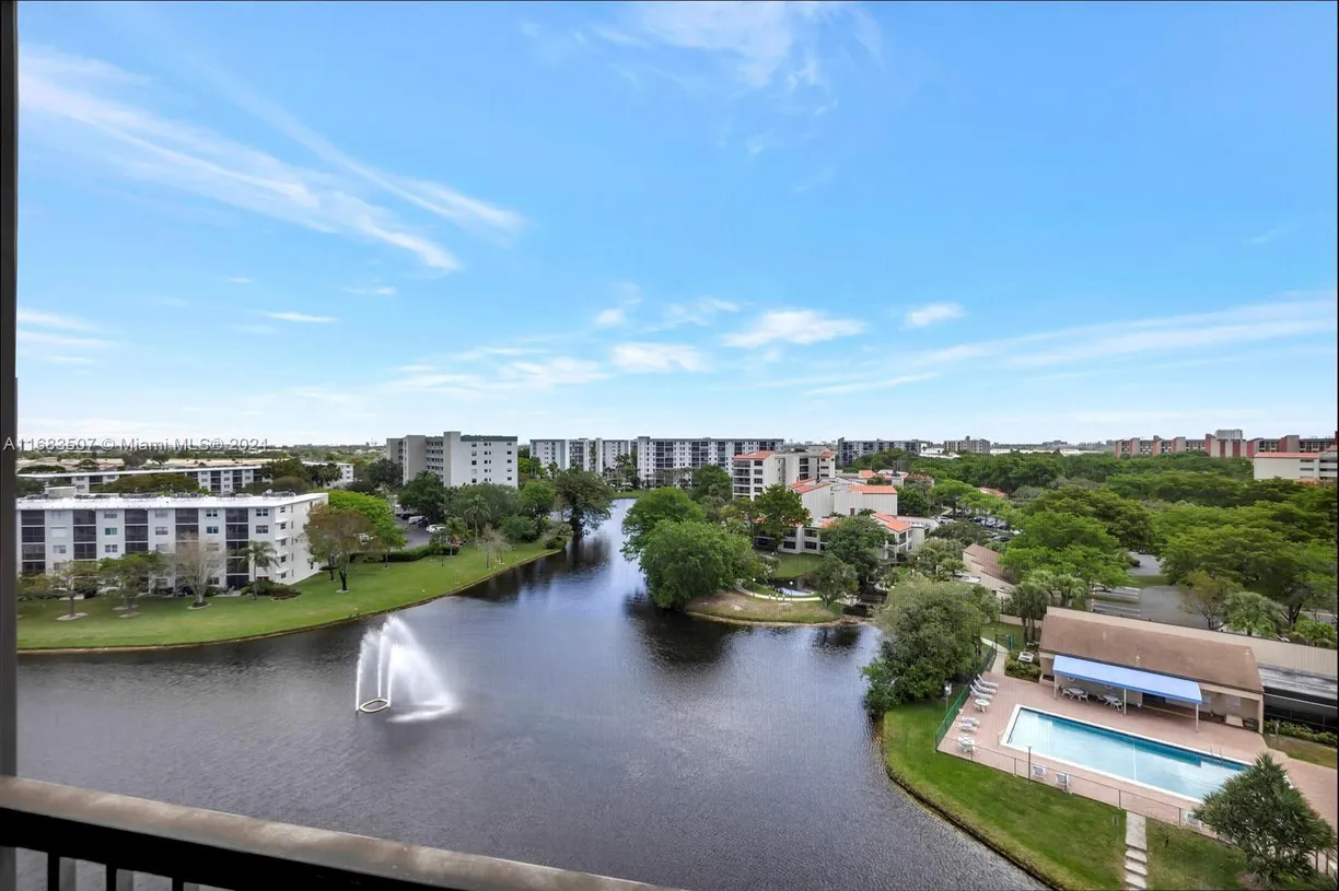 South Florida Real Estate | View 2334 S Cypress Bend Dr, 501 | 3 Beds, 2 Baths