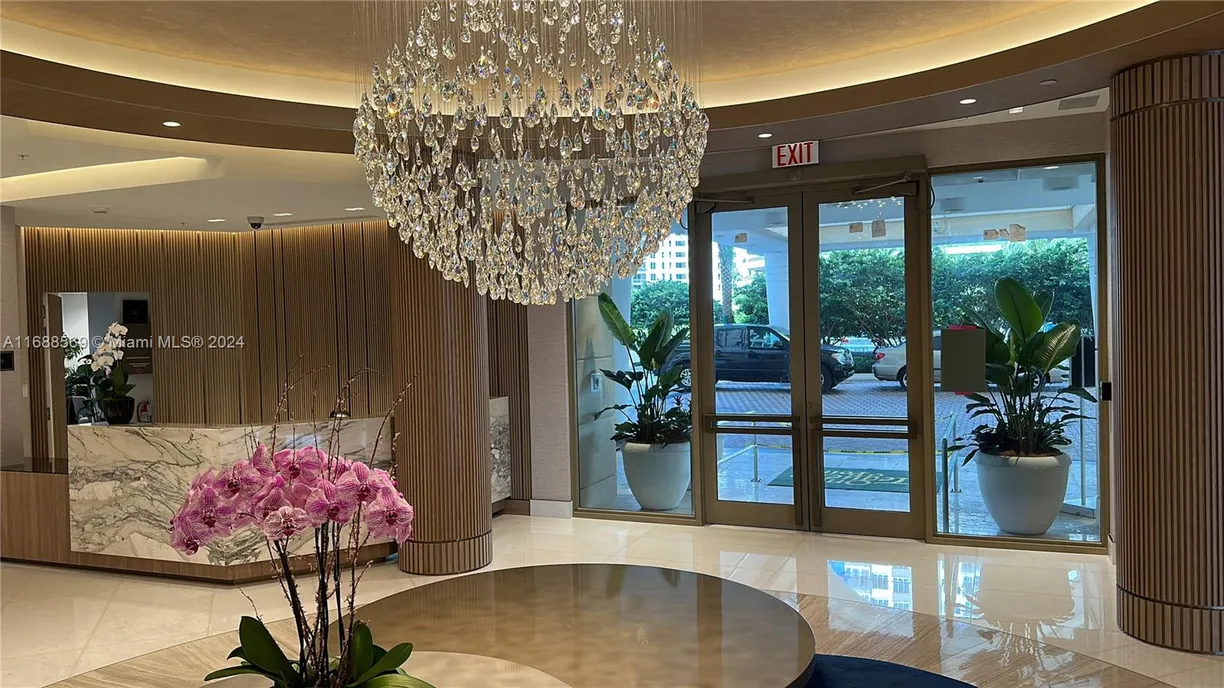 South Florida Real Estate | View 888 Brickell Key Dr, 601 | 1 Bed, 1 Bath