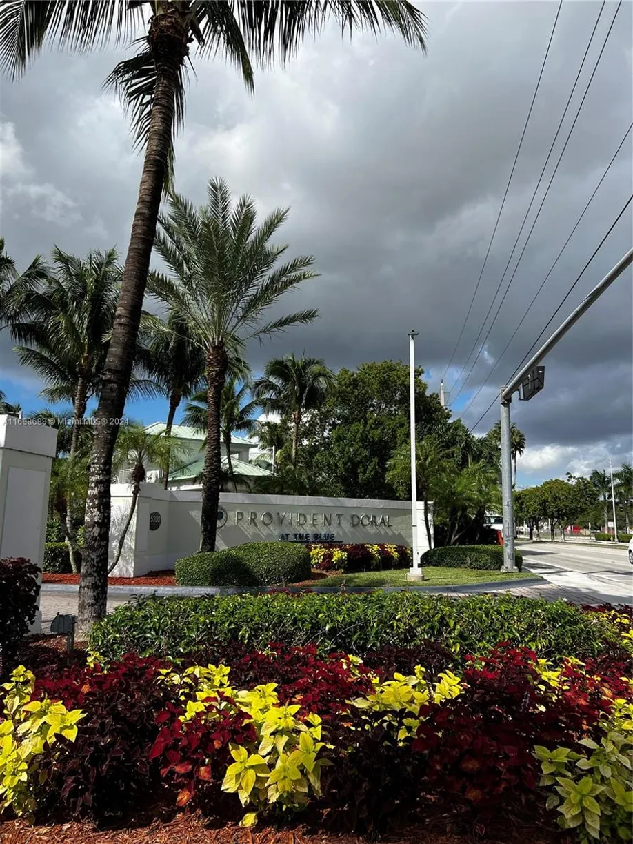 South Florida Real Estate | View 5300 NW 87th Ave, 514 | 1 Bed, 1 Bath