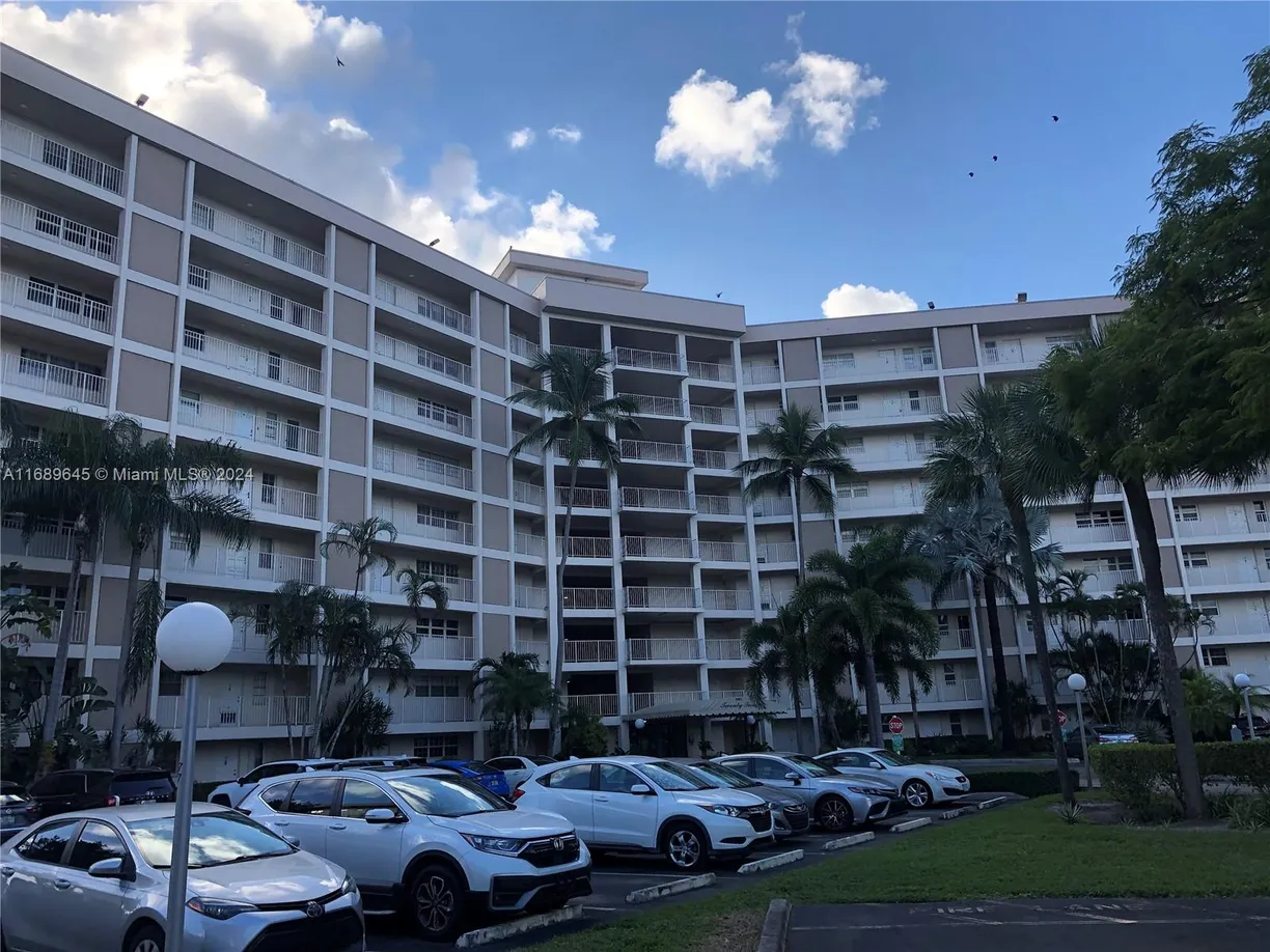 South Florida Real Estate | View 2681 S Course Dr, 511 | 2 Beds, 2 Baths