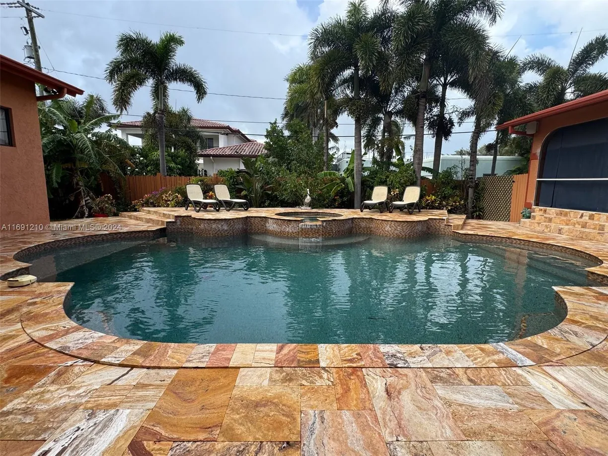 South Florida Real Estate | View 741 Tyler St, 1 | Listing