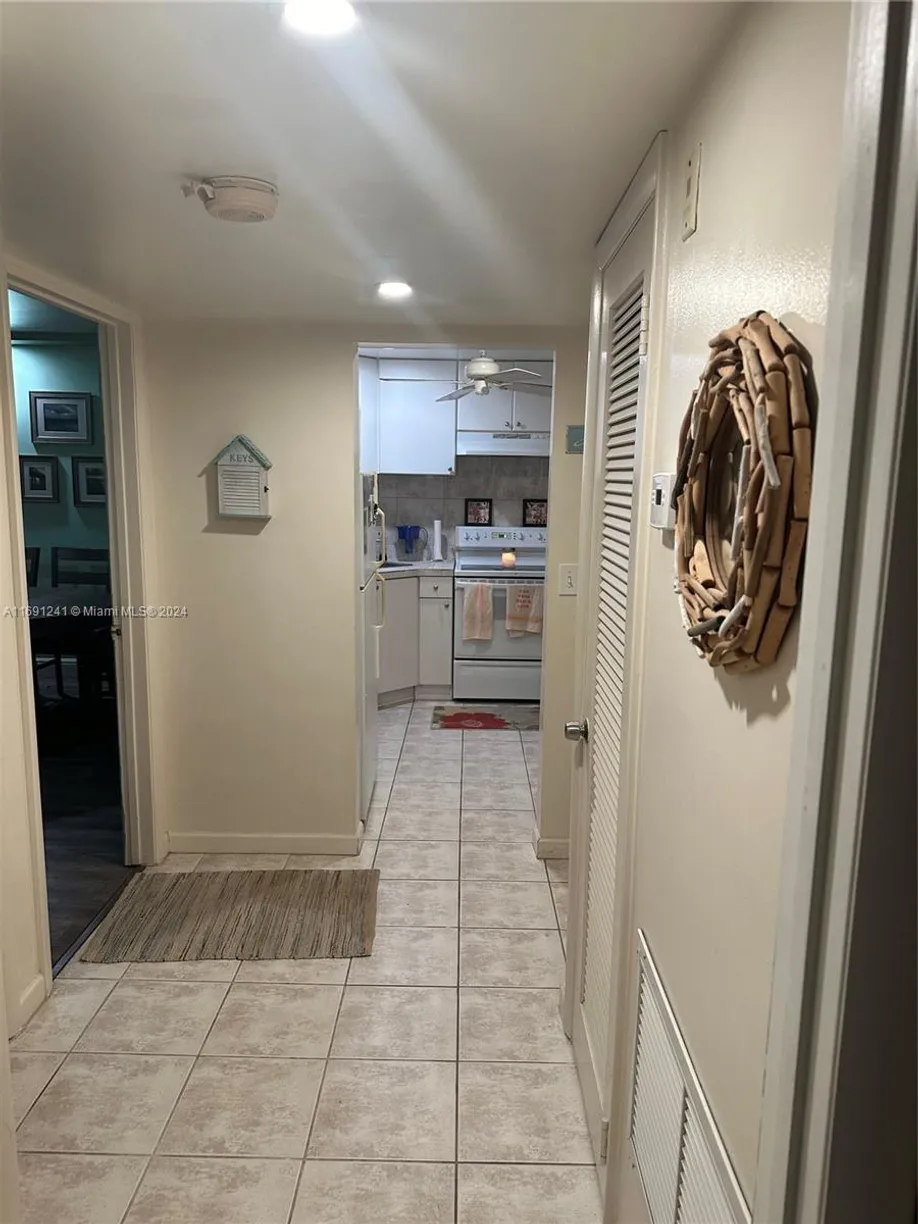 South Florida Real Estate | View 201 N Ocean Blvd, 406 | Listing