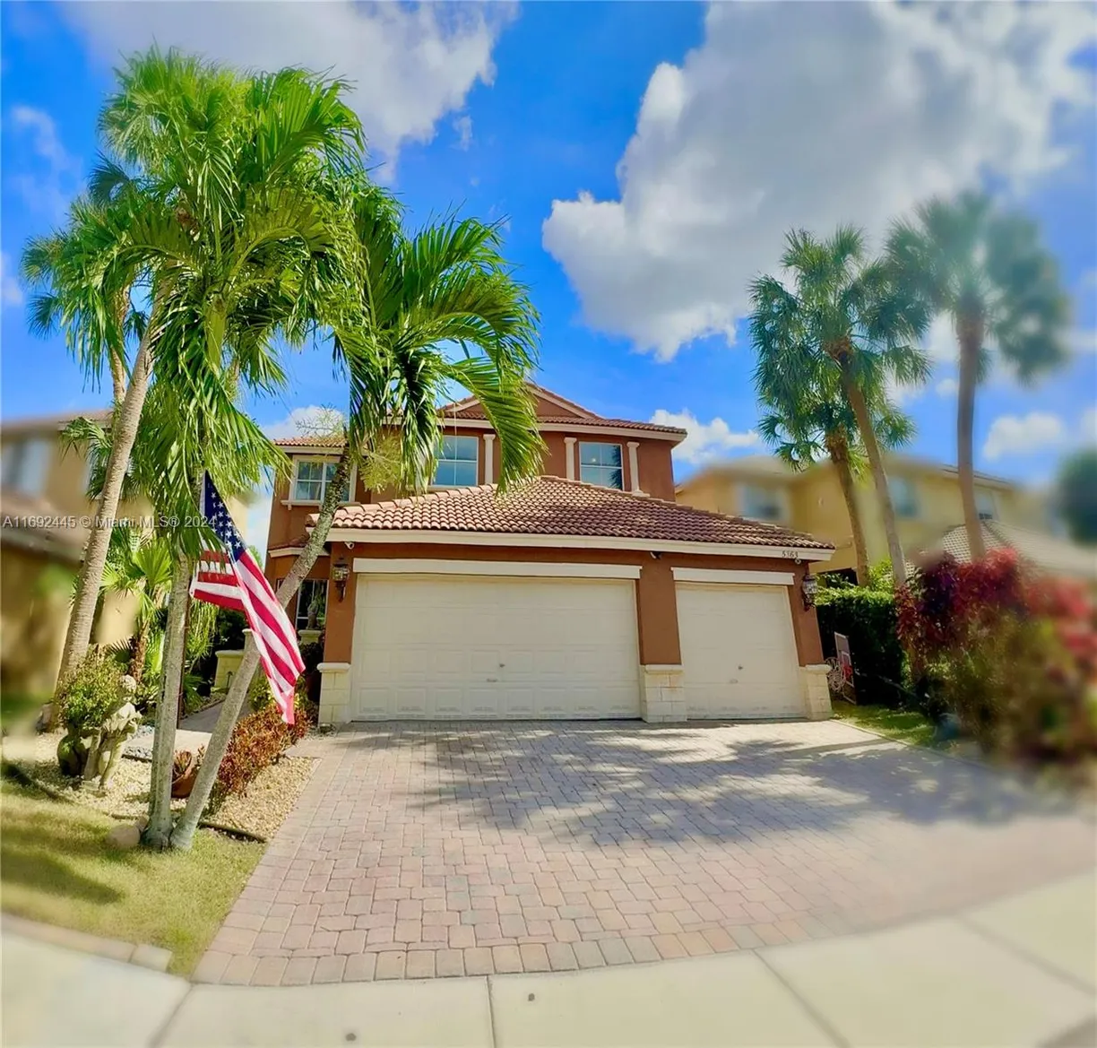 South Florida Real Estate | View 5363 SW 38th Ave | Listing
