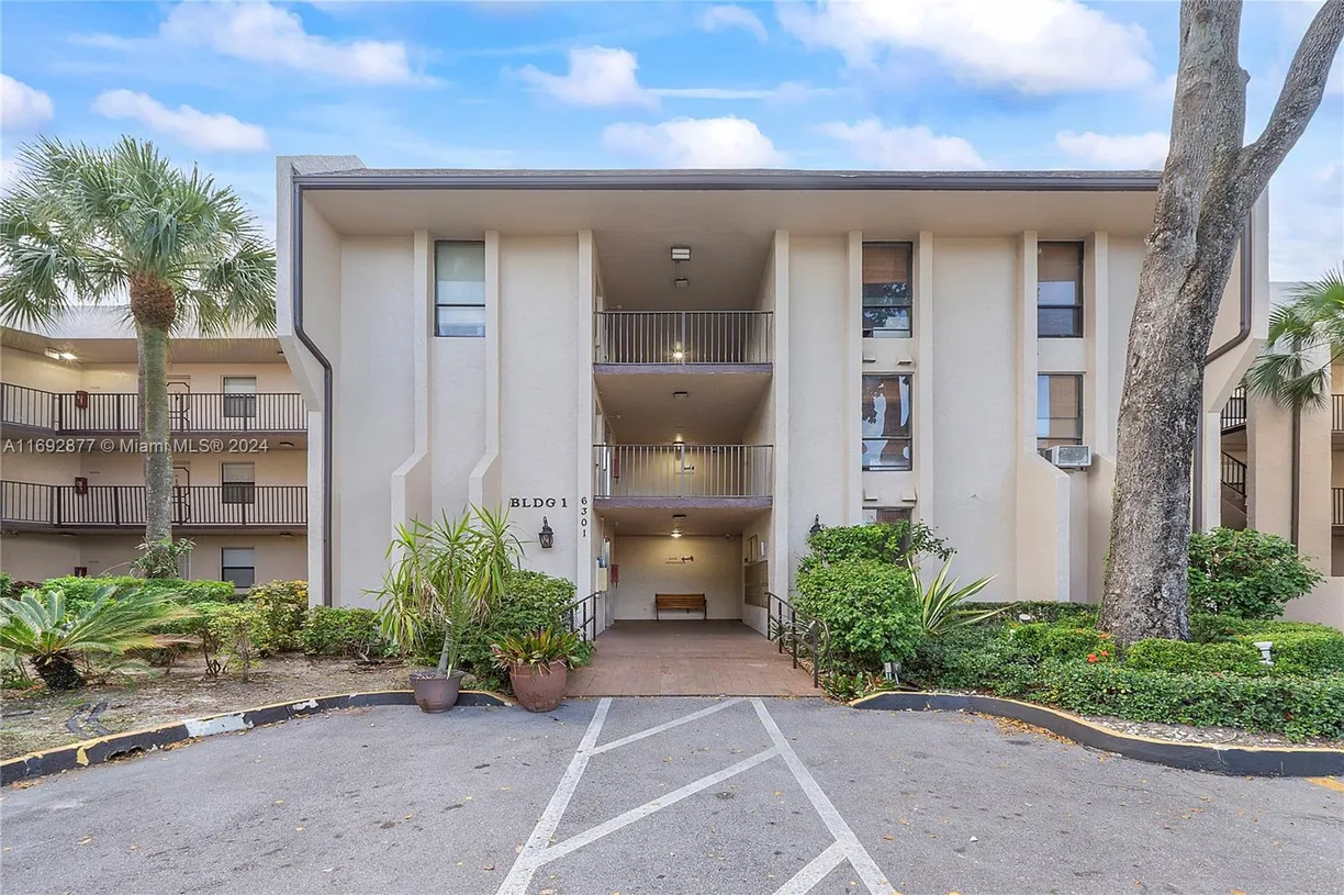 South Florida Real Estate | View 6301 N University Dr, 119 | 2 Beds, 2 Baths