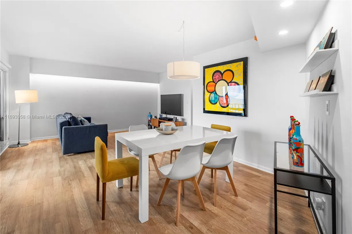 South Florida Real Estate | View 4900 N Ocean Blvd, 809 | Listing