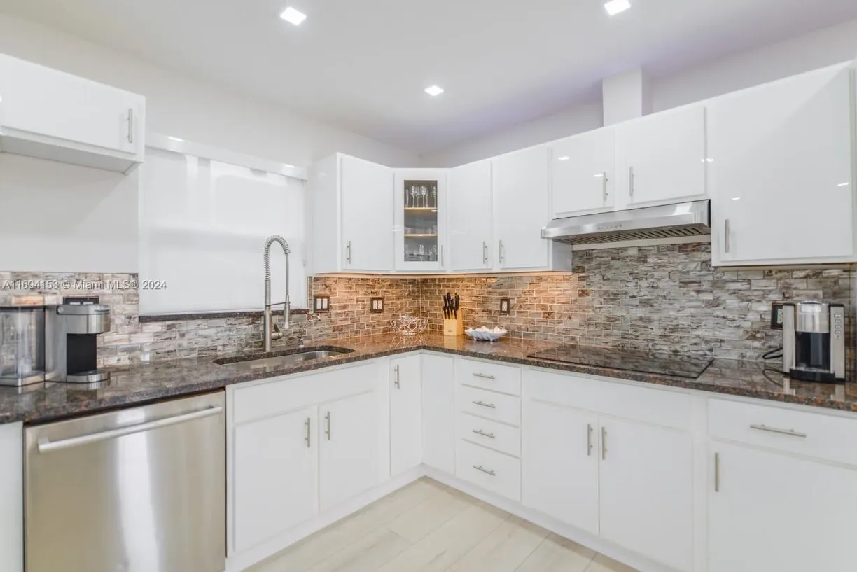 South Florida Real Estate | View 1380 SW 56th Ave | Listing