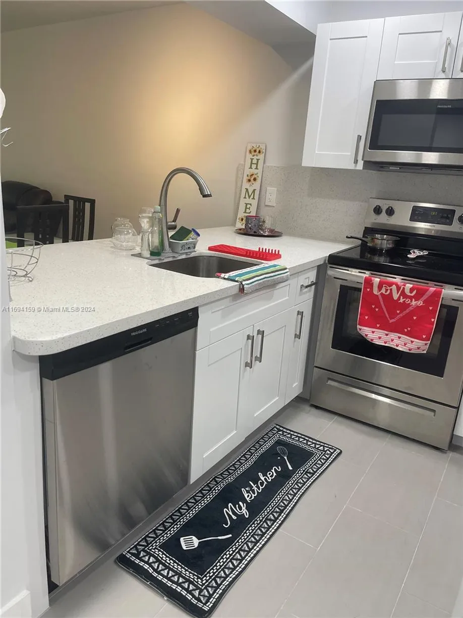 South Florida Real Estate | View 1102 Bahama Bnd, D2 | Listing