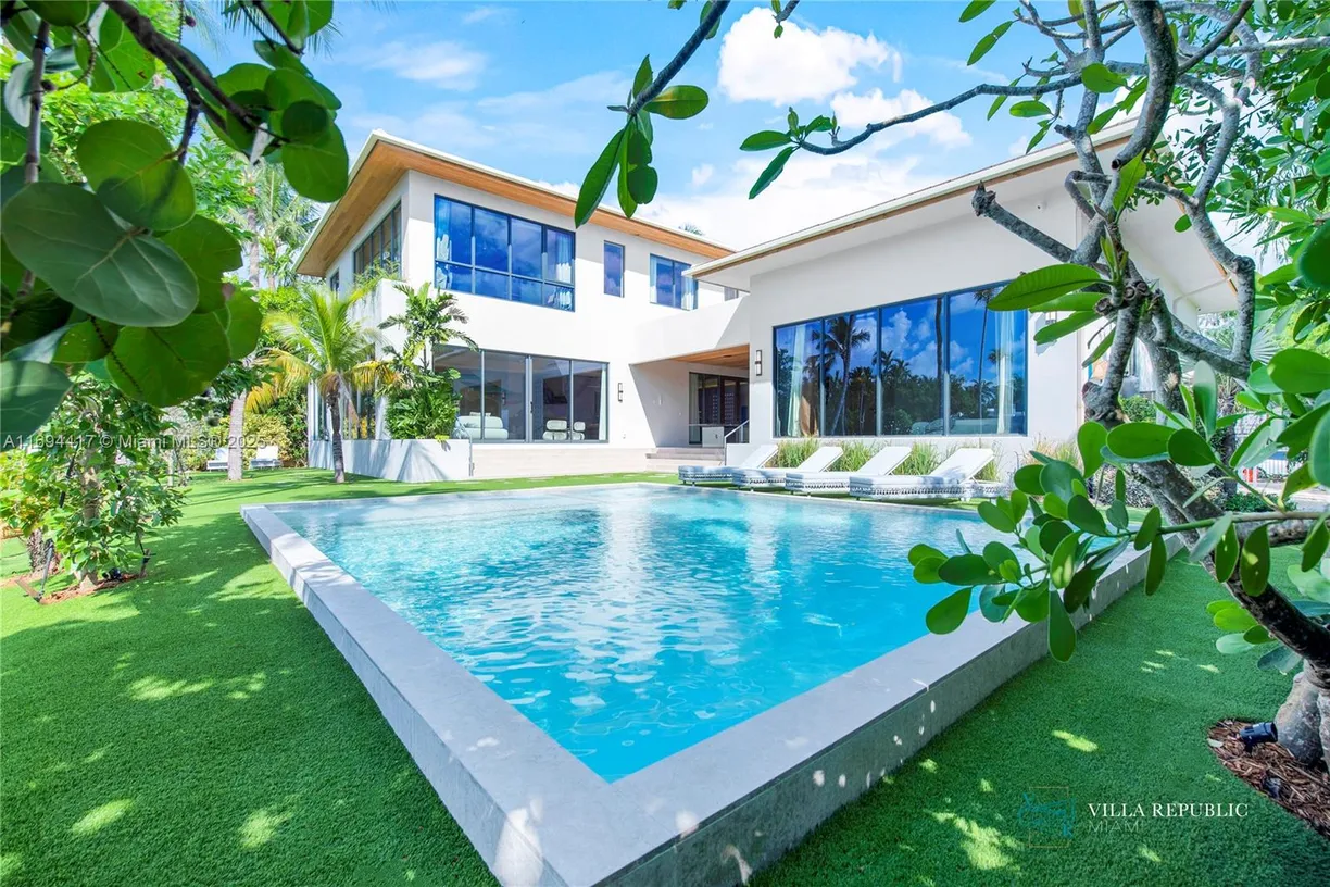 South Florida Real Estate | View 1200 NE 87th St | 7 Beds, 7 Baths