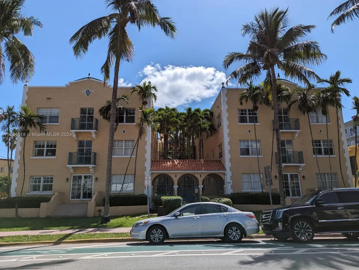 South Florida Real Estate | View 1255 Pennsylvania Ave, 200 | 1 Bed, 1 Bath