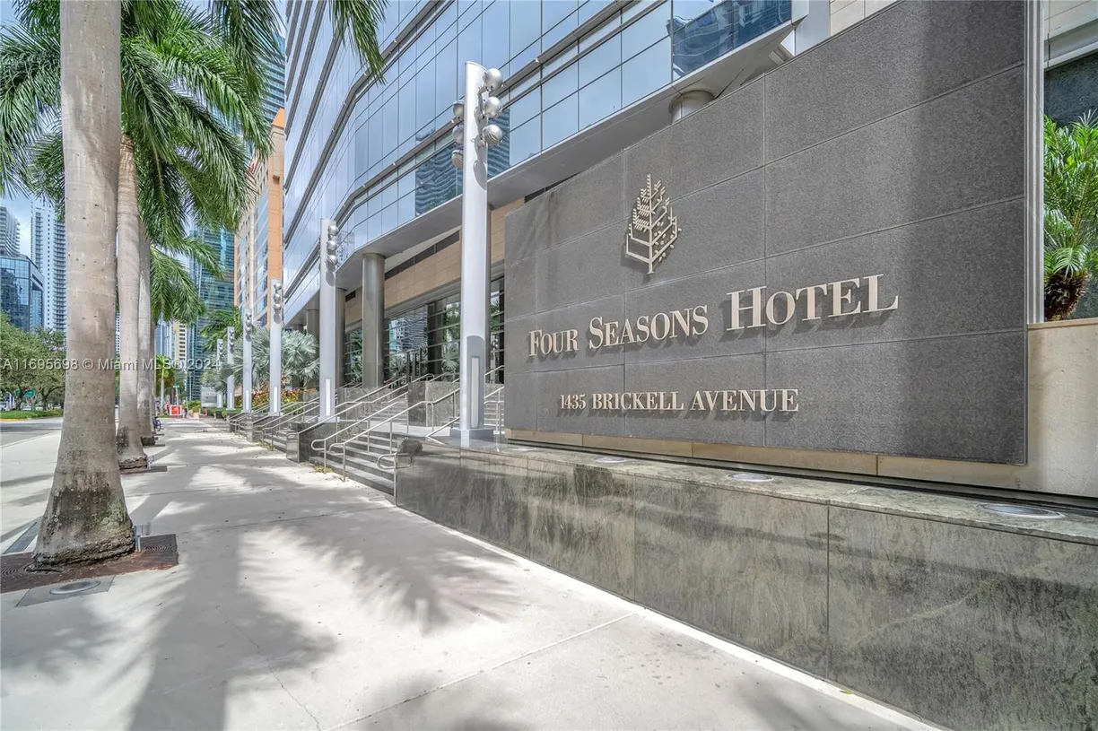 South Florida Real Estate | View 1435 Brickell Ave, 3012 | 2 Beds, 2 Baths