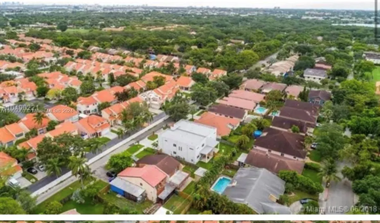 South Florida Real Estate | View 3710 Atlanta St | Listing