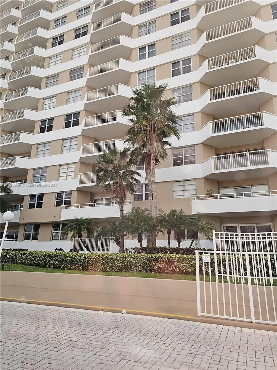 South Florida Real Estate | View 1980 S Ocean Dr, 6J | Listing