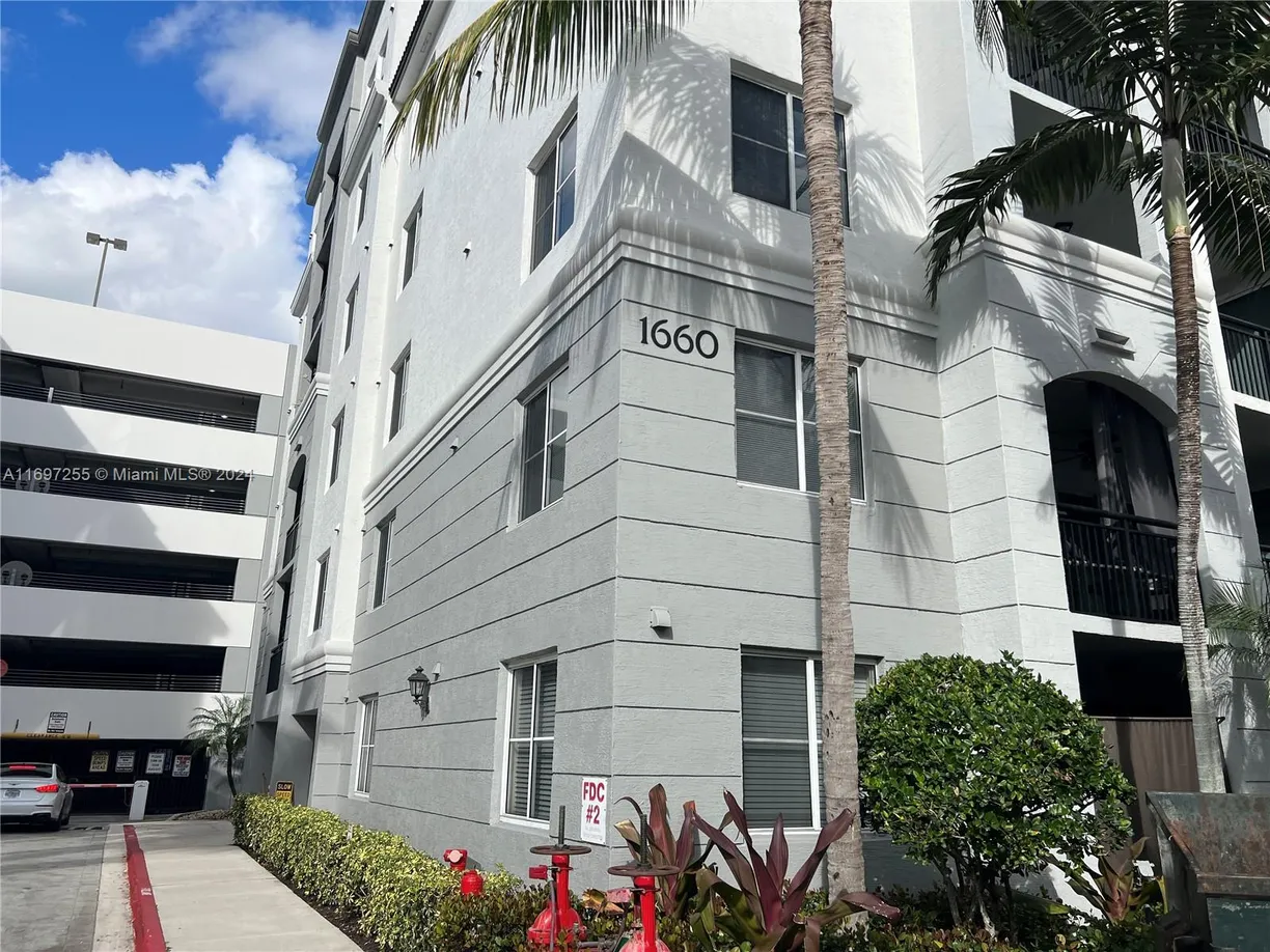 South Florida Real Estate | View 1660 Renaissance Commons Blvd, 2518 | Listing