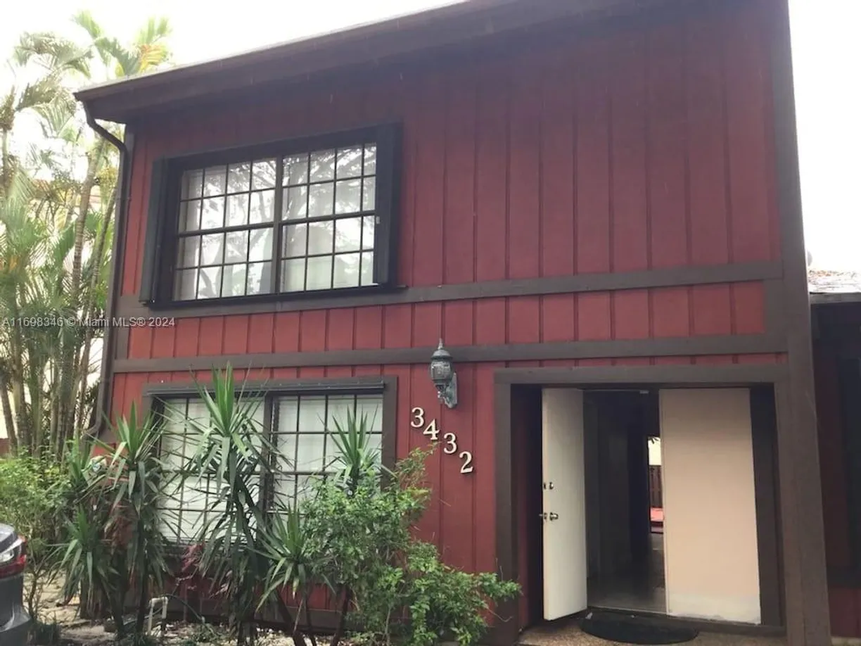 South Florida Real Estate | View 3432 FREEDOM DRIVE, 3432 | 3 Beds, 2 Baths