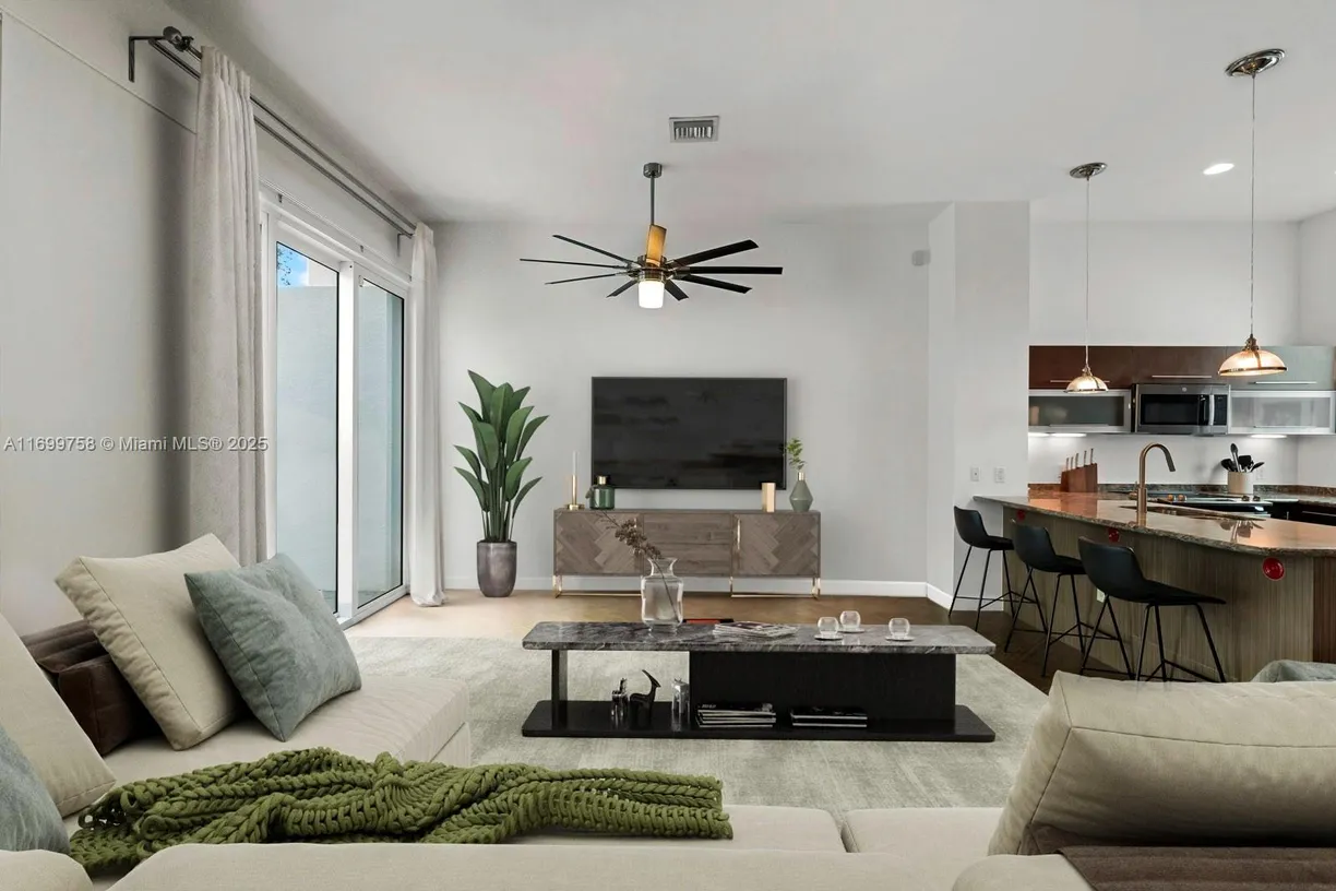 South Florida Real Estate | View 315 NE 7 St | Listing