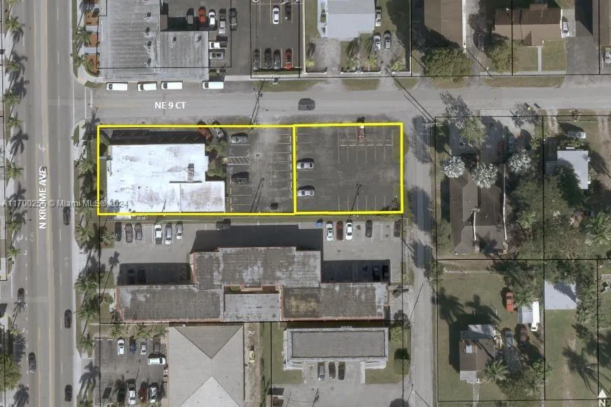 South Florida Real Estate | View 941 N Krome Ave