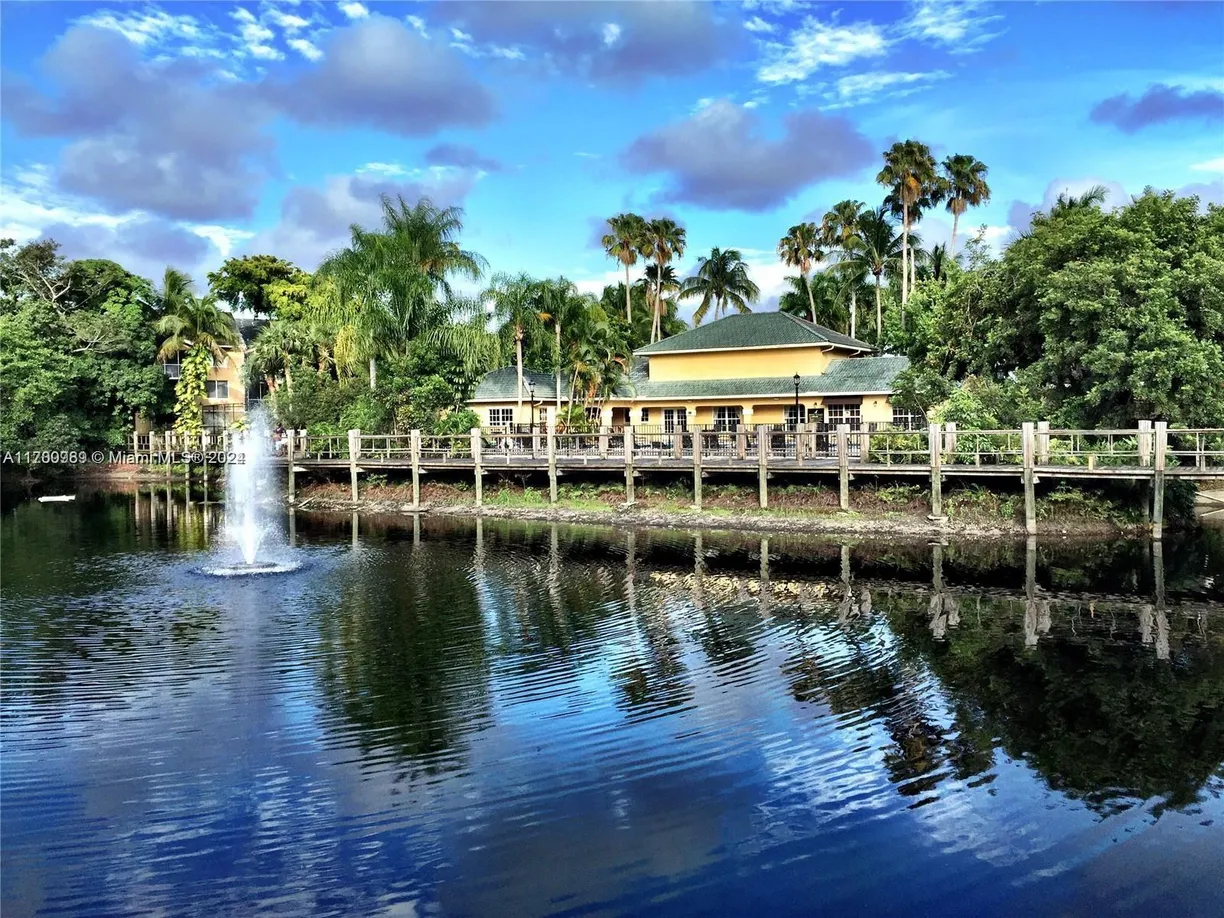 South Florida Real Estate | View 4015 W Mcnab Rd, D101 | 3 Beds, 2 Baths