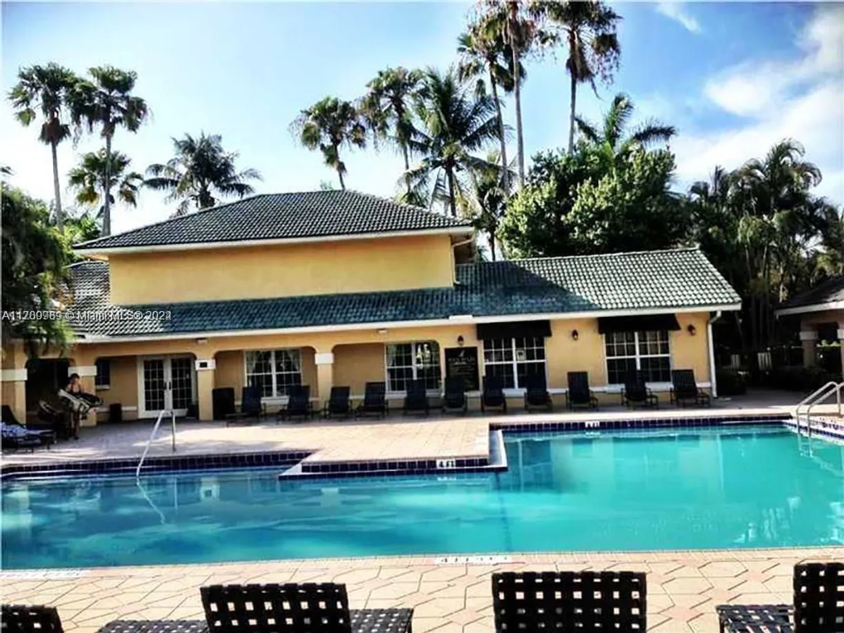 South Florida Real Estate | View 4015 W Mcnab Rd, D101 | Listing